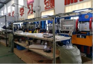 五金工具也能选择定制 行业标杆鸿赢五金工具可定制化服务赶超世界水准